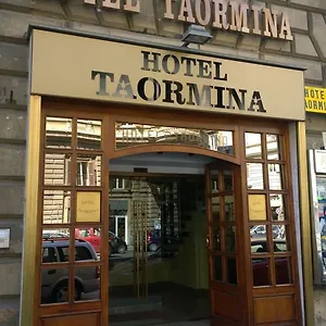 2* Hotell Taormina